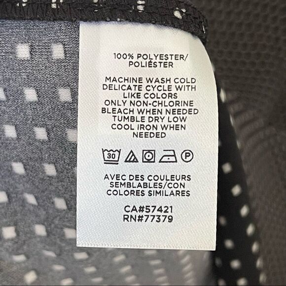 Ann Taylor Factory Black/White Print top, NWT, Size Large - Picture 7 of 8